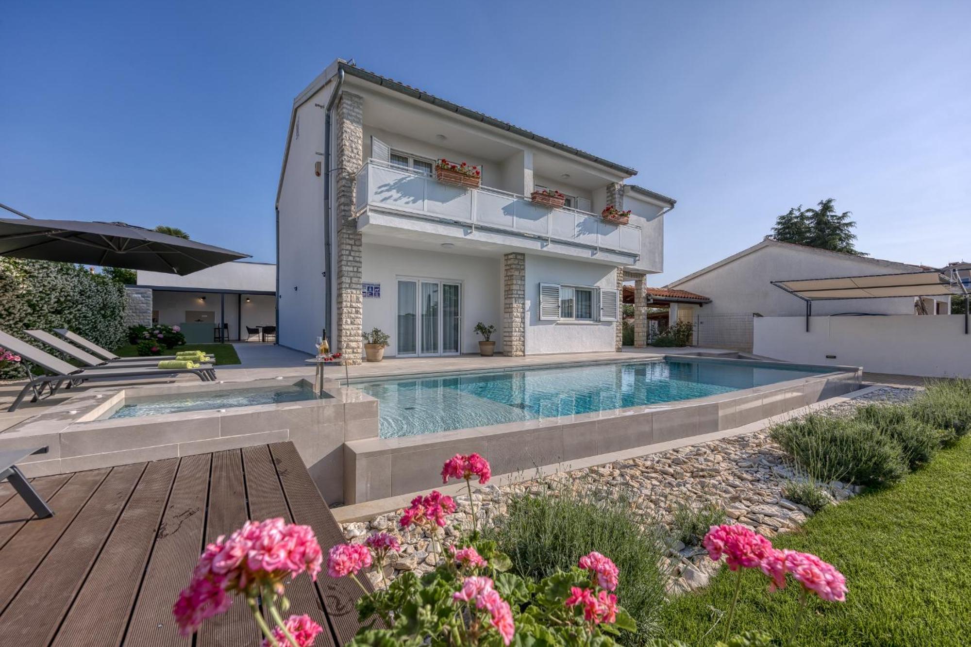 A Touch Of Luxury And Comfort - Irena * Porec